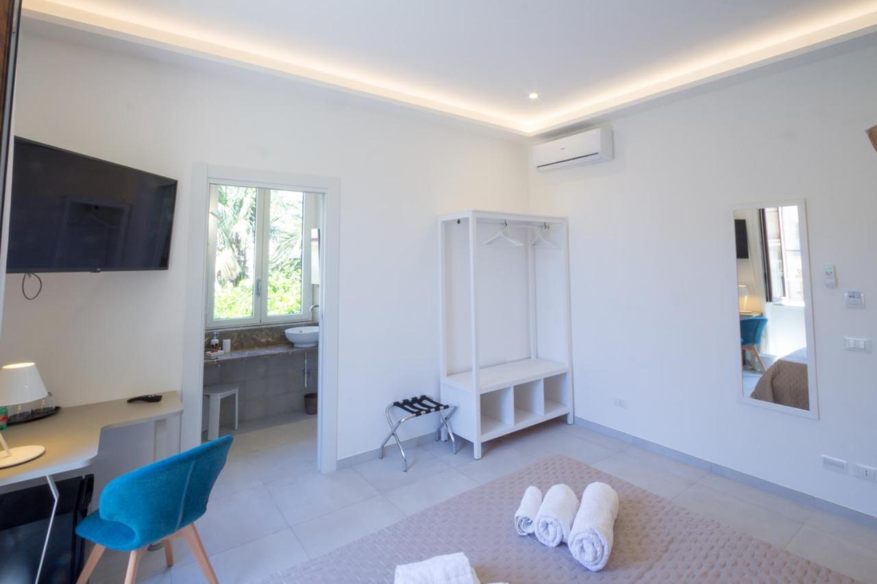 Villa Valverde Apartments E B&B Taormina Eksteriør billede