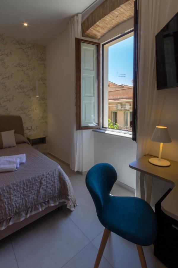 Villa Valverde Apartments E B&B Taormina Eksteriør billede